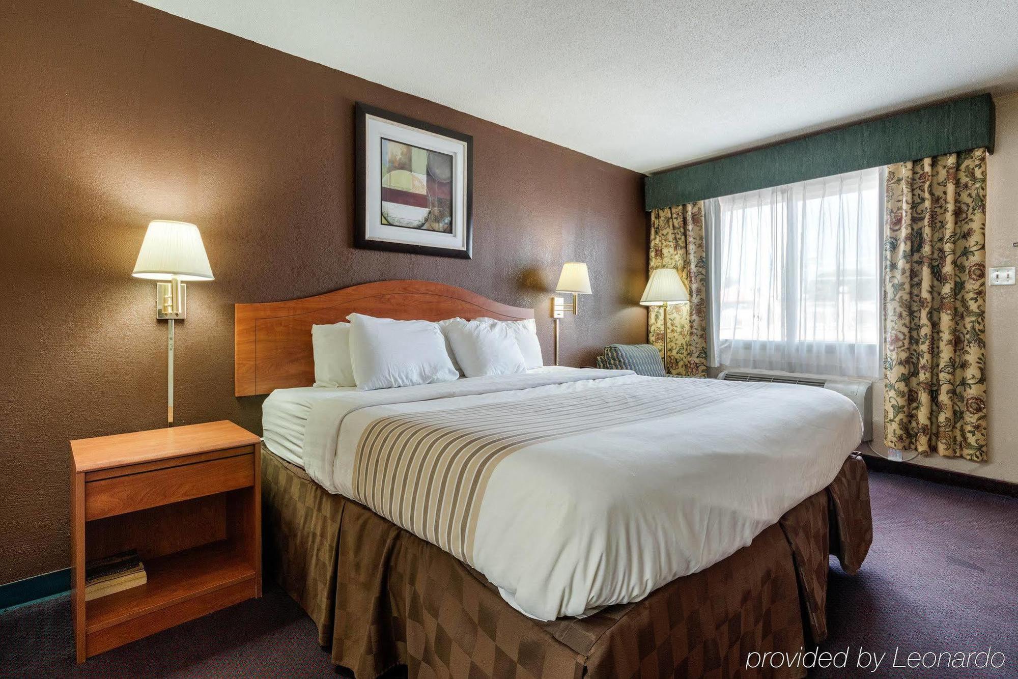 Lone Star Inn ลับบ็อก ภายนอก รูปภาพ