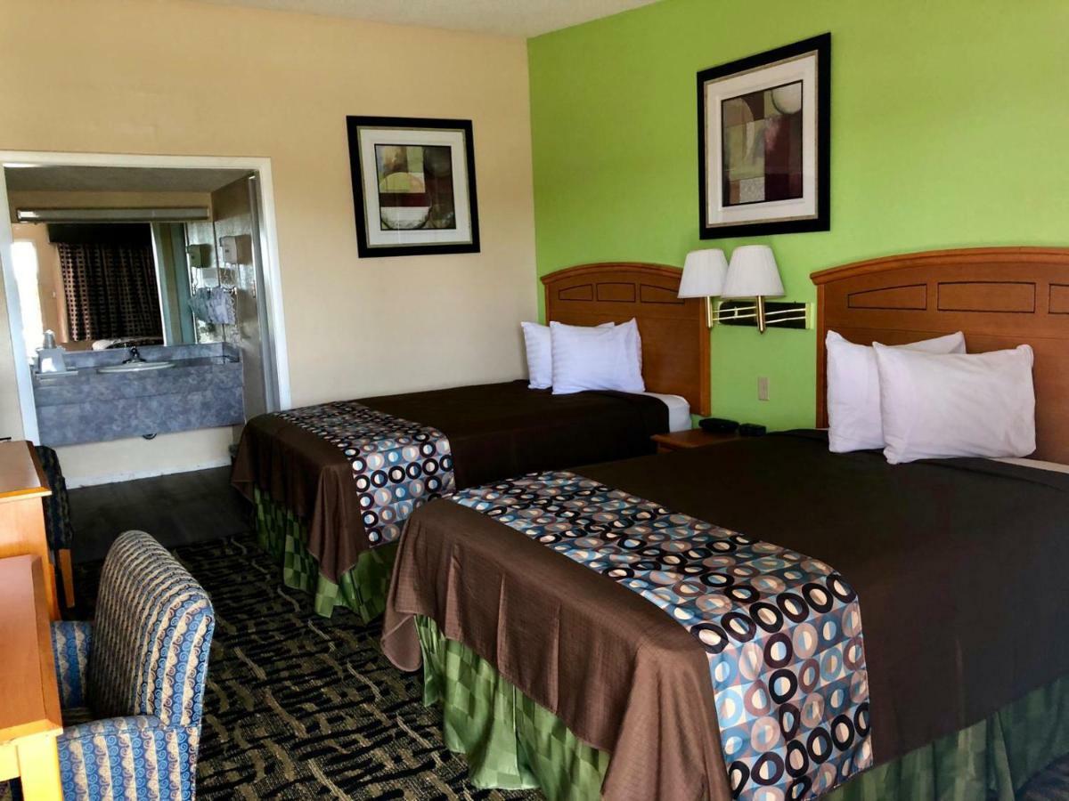 Lone Star Inn ลับบ็อก ภายนอก รูปภาพ